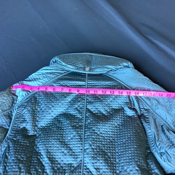 EUC Nils belted ski jacket. Size 8 - Picture 8 of 8